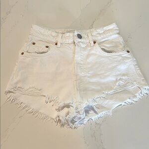 Zara White Frayed Hem Distressed High Waisted Jean Denim Shorts Size 2